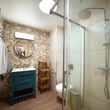 Lägenhetshotell Parsami