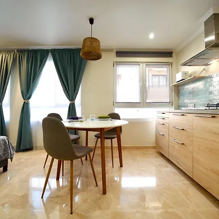 Lägenhetshotell Parsami