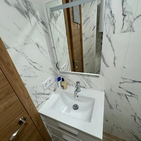 Lägenhetshotell Parsami 3*